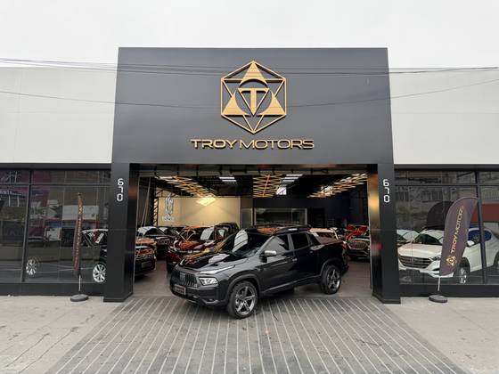 FIAT TORO 2.2 TURBO DIESEL VOLCANO 4WD AT9 FIAT TORO 2.2 TURBO DIESEL VOLCANO 4WD AT9